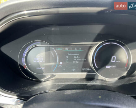 Киа Niro 2020 в Ровно на Automoto.ua Черный Киа Niro, объемом двигателя 0 л и пробегом 143 тыс. км за 18499 $, фото 60 на Automoto.ua