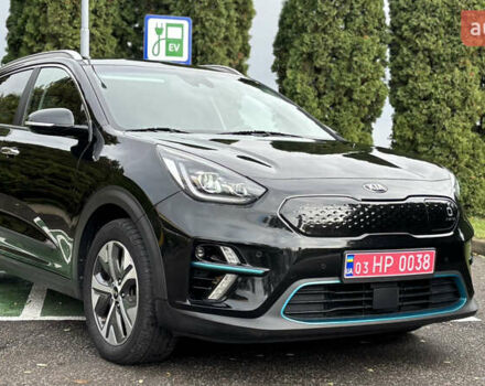 Чорний Кіа Niro, об'ємом двигуна 0 л та пробігом 110 тис. км за 19500 $, фото 44 на Automoto.ua