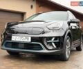 Чорний Кіа Niro, об'ємом двигуна 0 л та пробігом 89 тис. км за 20799 $, фото 2 на Automoto.ua