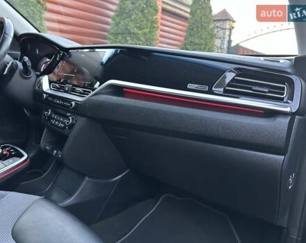 Черный Киа Niro, объемом двигателя 0 л и пробегом 115 тыс. км за 18700 $, фото 20 на Automoto.ua