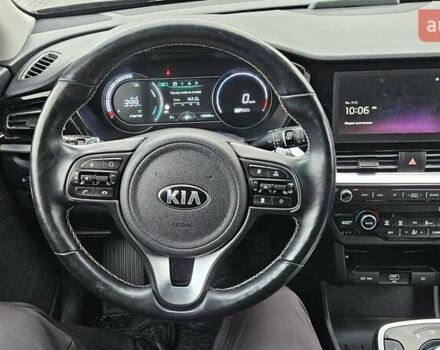 Черный Киа Niro, объемом двигателя 0 л и пробегом 139 тыс. км за 19800 $, фото 35 на Automoto.ua