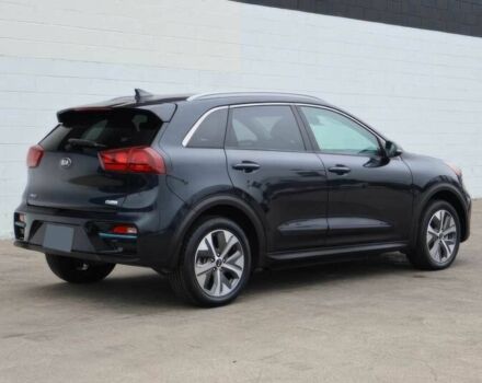 Черный Киа Niro, объемом двигателя 0 л и пробегом 46 тыс. км за 10500 $, фото 4 на Automoto.ua