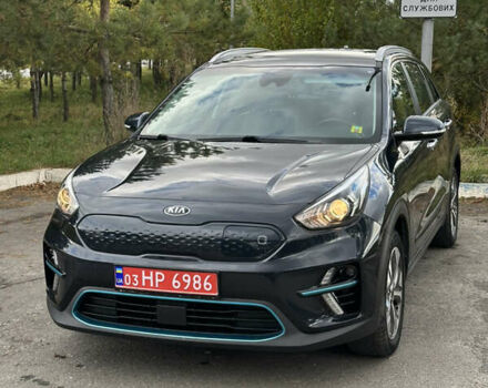 Киа Niro 2020 в Золочев на Automoto.ua Черный Киа Niro, объемом двигателя 0 л и пробегом 145 тыс. км за 18150 $, фото 3 на Automoto.ua