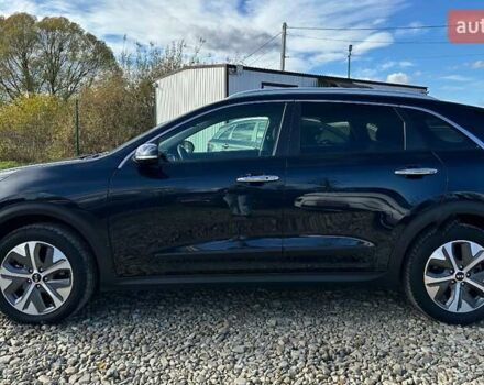 Киа Niro 2020 в Львове на Automoto.ua Черный Киа Niro, объемом двигателя 0 л и пробегом 68 тыс. км за 23200 $, фото 22 на Automoto.ua