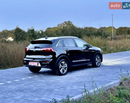 Черный Киа Niro, объемом двигателя 0 л и пробегом 165 тыс. км за 16999 $, фото 29 на Automoto.ua
