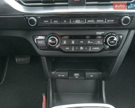 Черный Киа Niro, объемом двигателя 0 л и пробегом 92 тыс. км за 19945 $, фото 65 на Automoto.ua