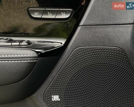 Черный Киа Niro, объемом двигателя 0 л и пробегом 107 тыс. км за 21400 $, фото 3 на Automoto.ua