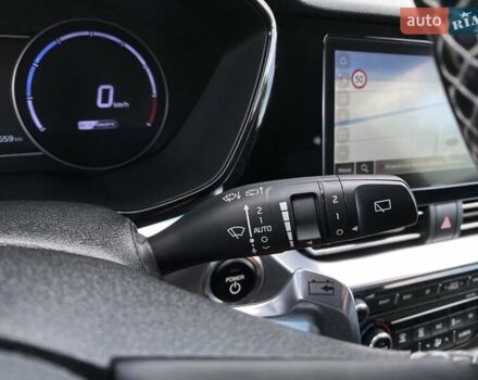 Киа Niro 2020 в Львове на Automoto.ua Черный Киа Niro, объемом двигателя 0 л и пробегом 70 тыс. км за 22500 $, фото 39 на Automoto.ua