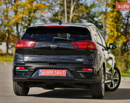 Черный Киа Niro, объемом двигателя 0 л и пробегом 124 тыс. км за 19500 $, фото 8 на Automoto.ua