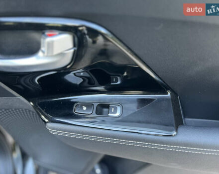 Черный Киа Niro, объемом двигателя 0 л и пробегом 140 тыс. км за 18199 $, фото 38 на Automoto.ua