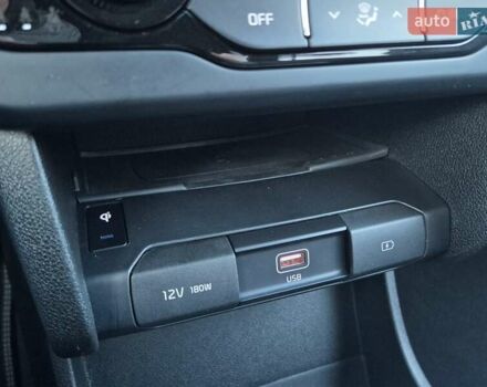 Черный Киа Niro, объемом двигателя 0 л и пробегом 132 тыс. км за 19449 $, фото 42 на Automoto.ua