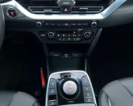 Черный Киа Niro, объемом двигателя 0 л и пробегом 106 тыс. км за 17900 $, фото 16 на Automoto.ua