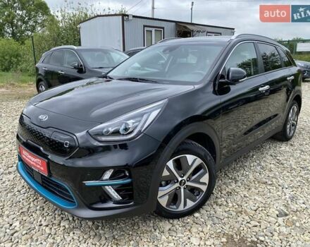 Чорний Кіа Niro, об'ємом двигуна 0 л та пробігом 131 тис. км за 21500 $, фото 10 на Automoto.ua