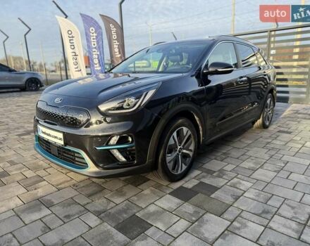 Черный Киа Niro, объемом двигателя 0 л и пробегом 105 тыс. км за 19900 $, фото 6 на Automoto.ua