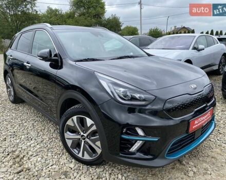 Чорний Кіа Niro, об'ємом двигуна 0 л та пробігом 131 тис. км за 21500 $, фото 16 на Automoto.ua
