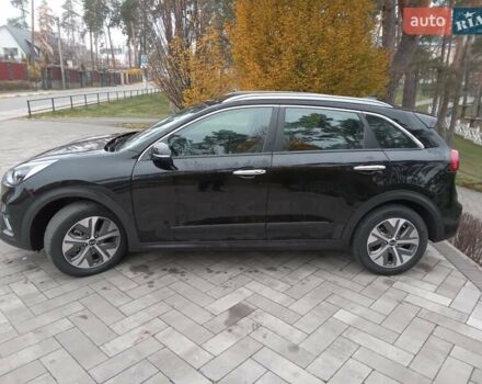 Черный Киа Niro, объемом двигателя 0 л и пробегом 92 тыс. км за 19945 $, фото 8 на Automoto.ua