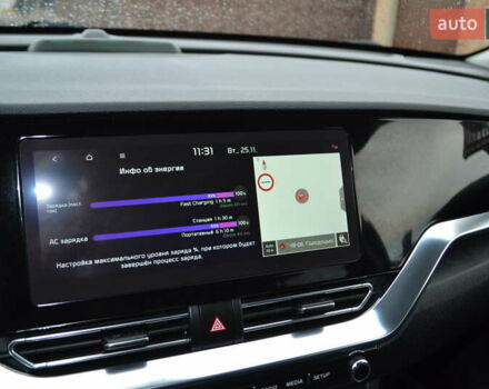 Чорний Кіа Niro, об'ємом двигуна 0 л та пробігом 169 тис. км за 18450 $, фото 60 на Automoto.ua