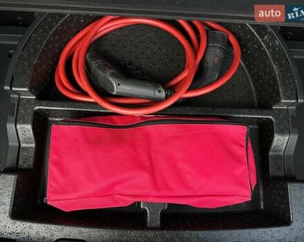 Киа Niro 2020 в Львове на Automoto.ua Черный Киа Niro, объемом двигателя 0 л и пробегом 80 тыс. км за 22400 $, фото 69 на Automoto.ua