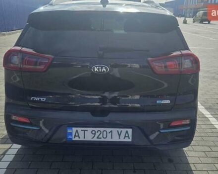 Черный Киа Niro, объемом двигателя 0 л и пробегом 121 тыс. км за 18500 $, фото 8 на Automoto.ua