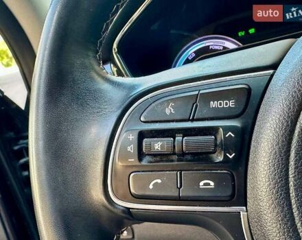 Черный Киа Niro, объемом двигателя 1.58 л и пробегом 67 тыс. км за 23800 $, фото 20 на Automoto.ua