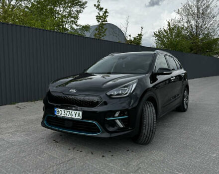 Черный Киа Niro, объемом двигателя 0 л и пробегом 197 тыс. км за 21000 $, фото 2 на Automoto.ua