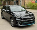 Чорний Кіа Niro, об'ємом двигуна 0 л та пробігом 107 тис. км за 20500 $, фото 8 на Automoto.ua