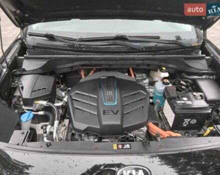 Черный Киа Niro, объемом двигателя 0 л и пробегом 92 тыс. км за 19945 $, фото 70 на Automoto.ua