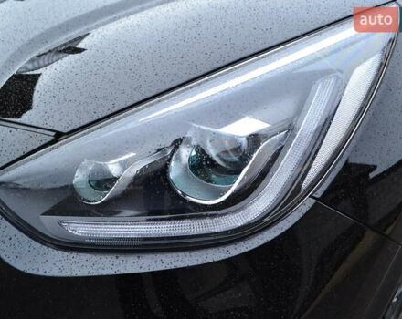 Чорний Кіа Niro, об'ємом двигуна 0 л та пробігом 169 тис. км за 18450 $, фото 93 на Automoto.ua