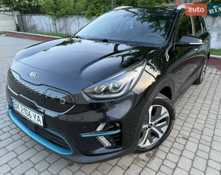 Черный Киа Niro, объемом двигателя 0 л и пробегом 135 тыс. км за 17999 $, фото 7 на Automoto.ua