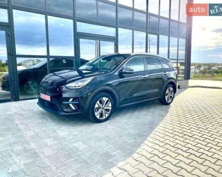 Черный Киа Niro, объемом двигателя 0 л и пробегом 142 тыс. км за 18900 $, фото 13 на Automoto.ua