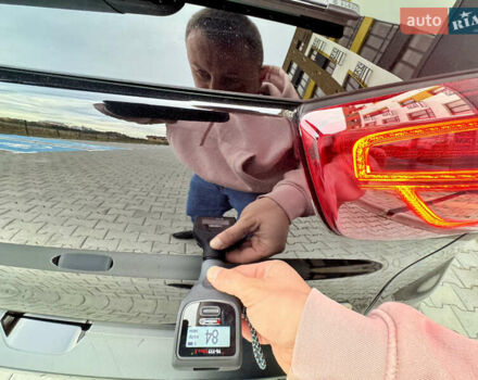 Черный Киа Niro, объемом двигателя 0 л и пробегом 128 тыс. км за 19600 $, фото 66 на Automoto.ua