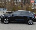 Чорний Кіа Niro, об'ємом двигуна 0 л та пробігом 115 тис. км за 20700 $, фото 15 на Automoto.ua