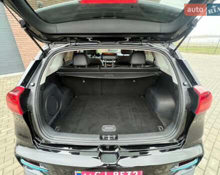 Черный Киа Niro, объемом двигателя 0 л и пробегом 140 тыс. км за 21500 $, фото 10 на Automoto.ua