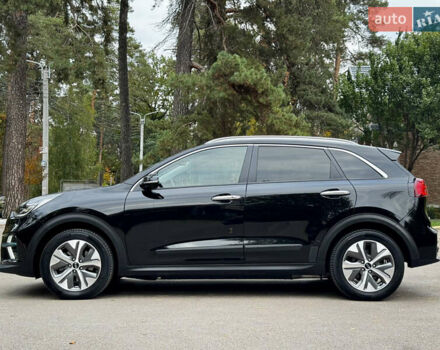 Черный Киа Niro, объемом двигателя 0 л и пробегом 78 тыс. км за 21700 $, фото 19 на Automoto.ua
