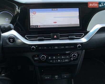 Киа Niro 2020 в Львове на Automoto.ua Черный Киа Niro, объемом двигателя 0 л и пробегом 115 тыс. км за 20300 $, фото 38 на Automoto.ua