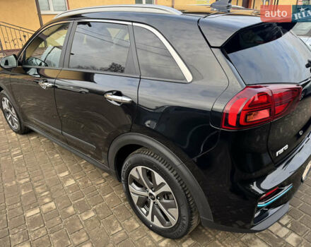 Чорний Кіа Niro, об'ємом двигуна 0 л та пробігом 164 тис. км за 18400 $, фото 7 на Automoto.ua