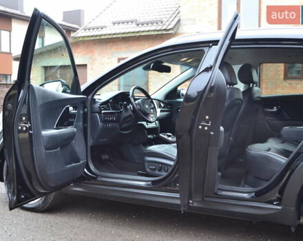 Чорний Кіа Niro, об'ємом двигуна 0 л та пробігом 169 тис. км за 18450 $, фото 41 на Automoto.ua