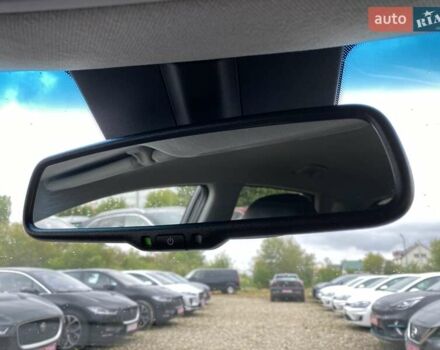 Чорний Кіа Niro, об'ємом двигуна 0 л та пробігом 107 тис. км за 22400 $, фото 45 на Automoto.ua