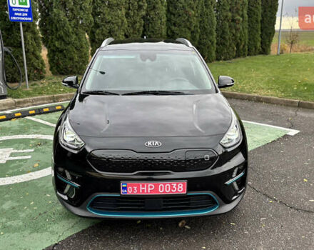 Чорний Кіа Niro, об'ємом двигуна 0 л та пробігом 110 тис. км за 19500 $, фото 10 на Automoto.ua