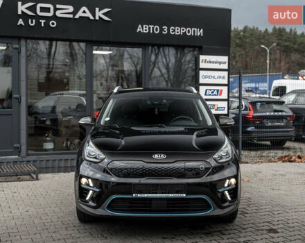 Черный Киа Niro, объемом двигателя 0 л и пробегом 114 тыс. км за 21900 $, фото 3 на Automoto.ua