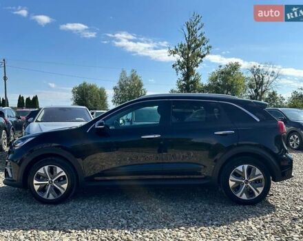 Черный Киа Niro, объемом двигателя 0 л и пробегом 80 тыс. км за 23400 $, фото 14 на Automoto.ua