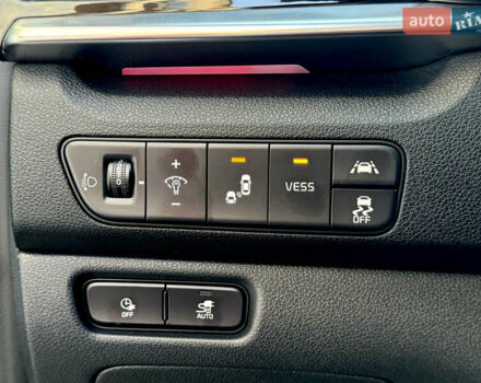 Черный Киа Niro, объемом двигателя 0 л и пробегом 50 тыс. км за 23499 $, фото 47 на Automoto.ua