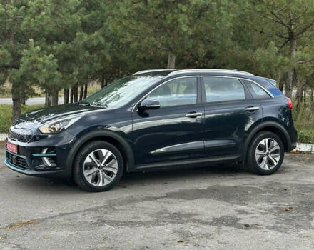 Киа Niro 2020 в Золочев на Automoto.ua Черный Киа Niro, объемом двигателя 0 л и пробегом 145 тыс. км за 18150 $, фото 12 на Automoto.ua