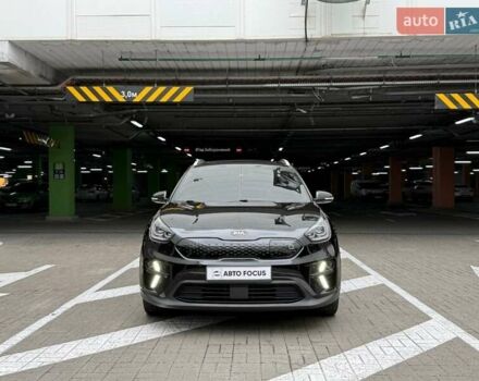 Чорний Кіа Niro, об'ємом двигуна 0 л та пробігом 89 тис. км за 22990 $, фото 2 на Automoto.ua