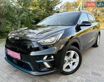 Киа Niro 2020 в Бердичеве на Automoto.ua Черный Киа Niro, объемом двигателя 0 л и пробегом 128 тыс. км за 16700 $, фото 2 на Automoto.ua