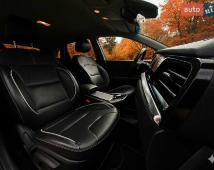 Чорний Кіа Niro, об'ємом двигуна 0 л та пробігом 112 тис. км за 19850 $, фото 32 на Automoto.ua