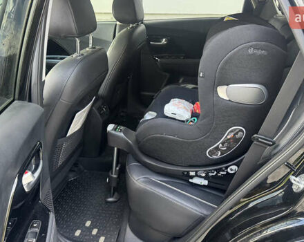 Киа Niro 2020 в Луцке на Automoto.ua Черный Киа Niro, объемом двигателя 0 л и пробегом 155 тыс. км за 19700 $, фото 11 на Automoto.ua