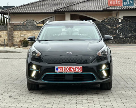 Чорний Кіа Niro, об'ємом двигуна 0 л та пробігом 130 тис. км за 18300 $, фото 2 на Automoto.ua