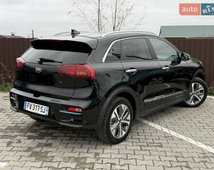 Черный Киа Niro, объемом двигателя 0 л и пробегом 61 тыс. км за 19300 $, фото 13 на Automoto.ua
