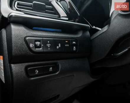 Черный Киа Niro, объемом двигателя 0 л и пробегом 114 тыс. км за 21900 $, фото 14 на Automoto.ua